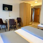 Goldener Adler Bed & Breakfast Scharnitz