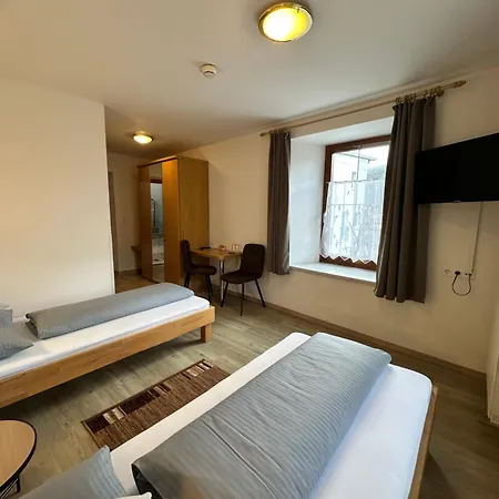 Goldener Adler 3* 斯卡尔尼茨