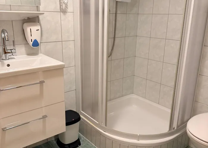 Couette-café Goldener Adler 3*