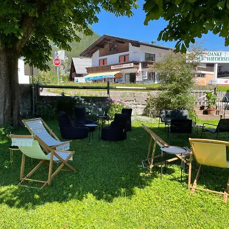 Goldener Adler Bed & Breakfast *