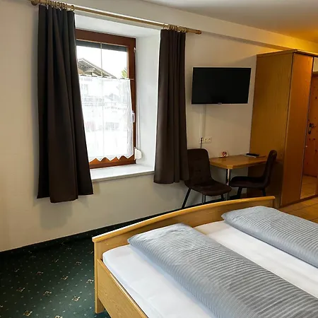 Bed & Breakfast Goldener Adler Scharnitz