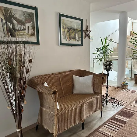 Couette-café Goldener Adler 3*