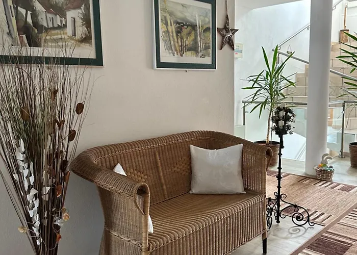 Bed & Breakfast Goldener Adler 3*