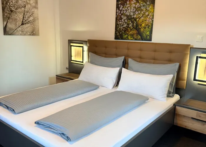 Goldener Adler Bed & Breakfast